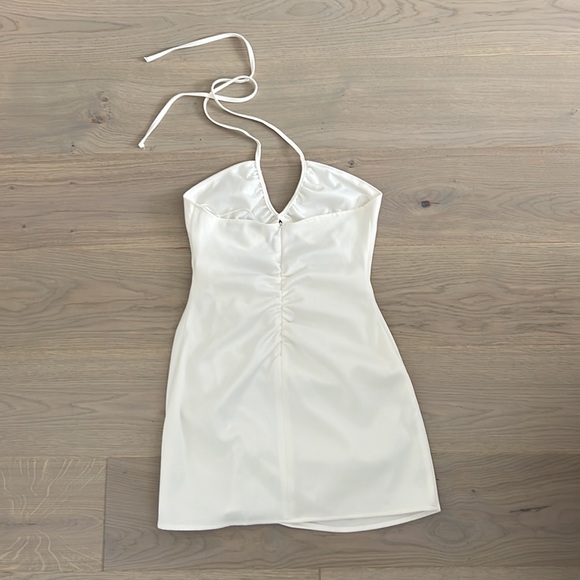 White Zara halter dress - Picture 5 of 6